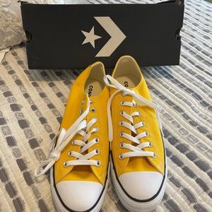 New yellow converse